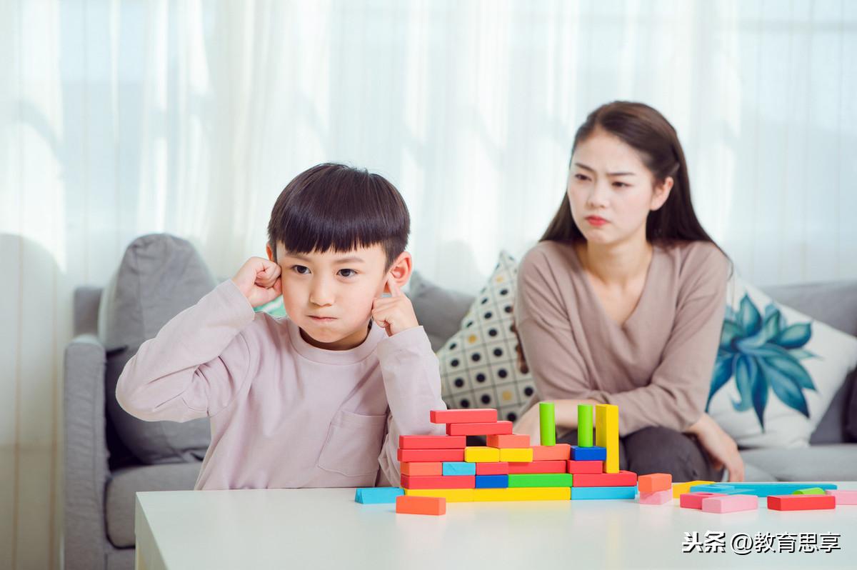 帮助孩子顺利度过青春叛逆期_如何帮助孩子度过青春叛逆期_青春叛逆期的孩子怎么管